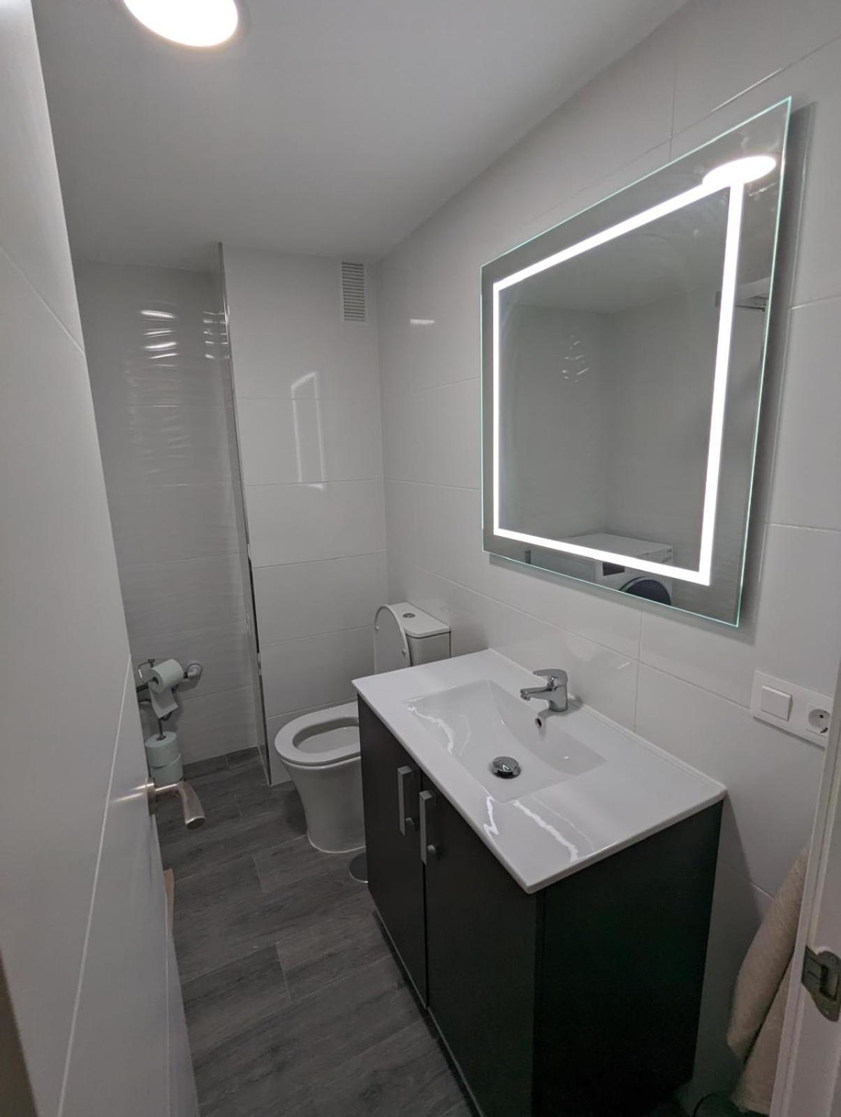 Casa Silvia Apartment Torremolinos Bilik gambar